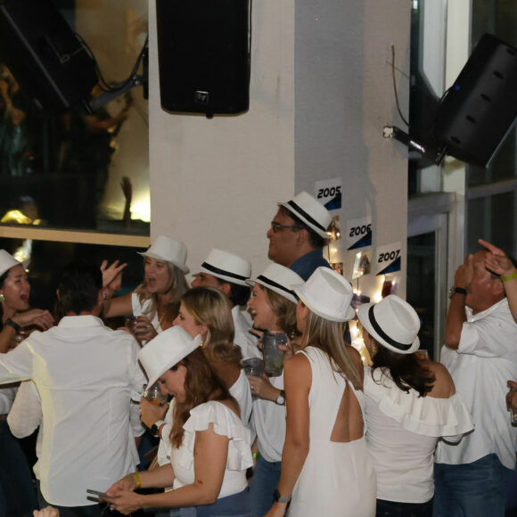 Fiesta de Exalumnos – 40 años de AIP