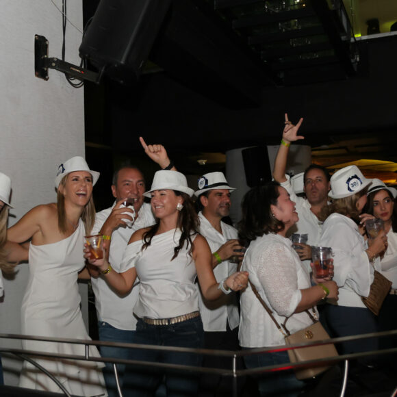 Fiesta de Exalumnos – 40 años de AIP